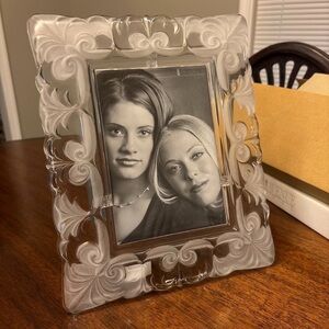 Fifth Avenue Crystal Frame